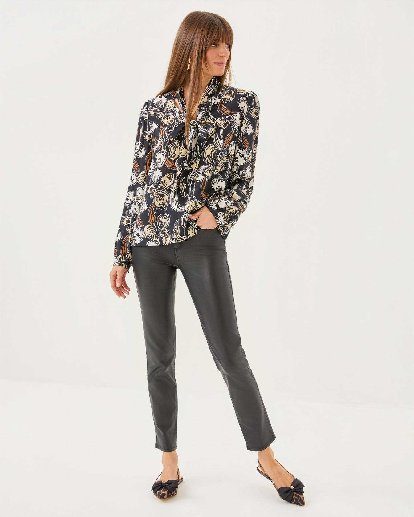 Elanor V-Neck Silk Top - Image 4