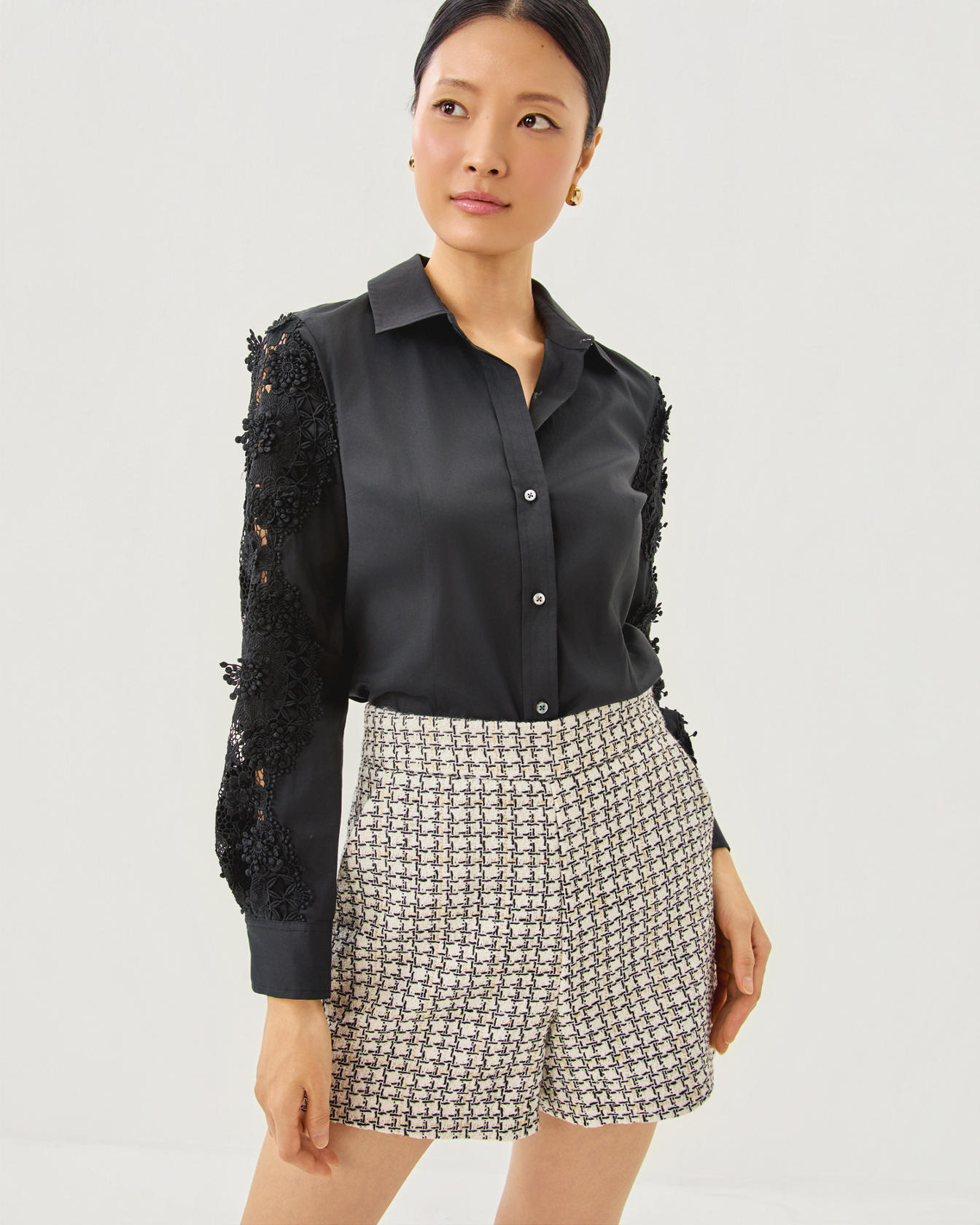 4" Sarissa High Rise Boucle Short